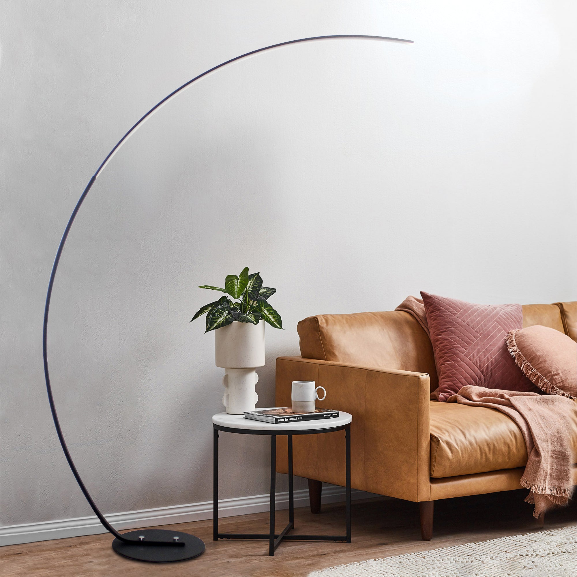 Modern RGB Curve Ambient Lamp – Color-Changing Mood Light